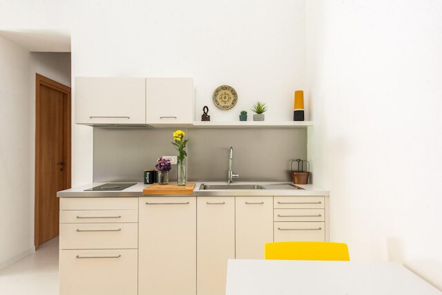 カゼッタ ジャッラ アッラ ヴッチリア by Wonderful Italy