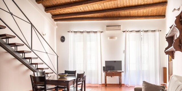 カーサ メリ イン ピアッツァ S ドメニコ by ワンダフル イタリー