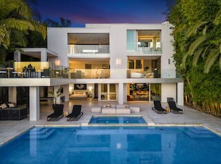 セント アイヴス モダン