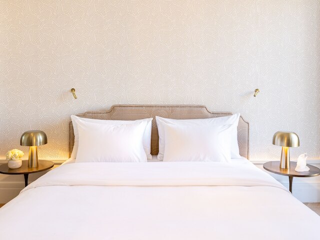 ザ ドリ アット アクロポリス, ア ホテル トゥ リブ