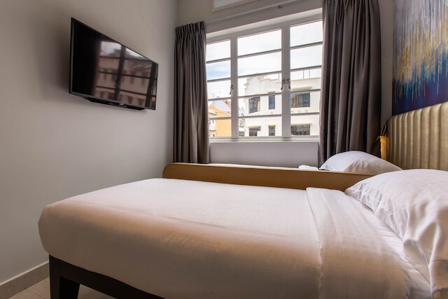 イビス バジェット シンガポール ゴールド