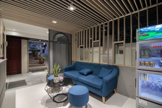 ビンビンホテル8 - ニアサンライズシティ