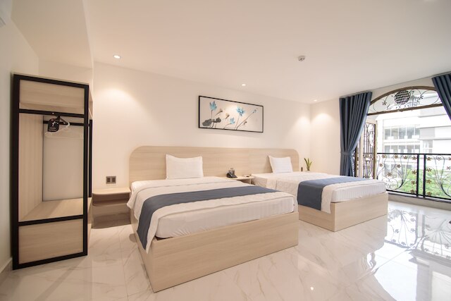 ビンビンホテル8 - ニアサンライズシティ