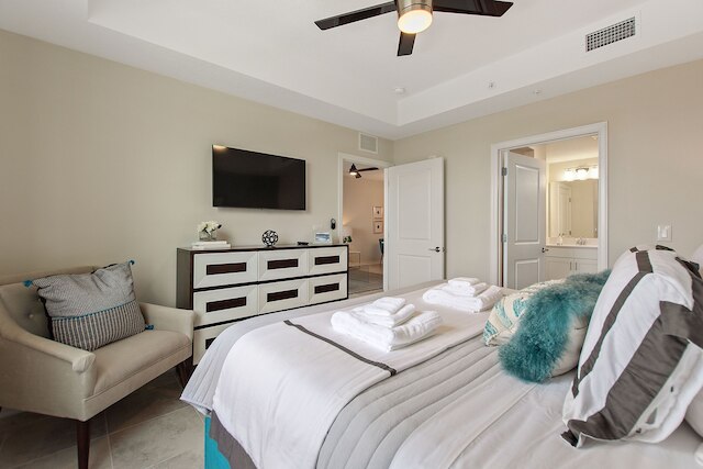 リゾートライフ アット ストーリーレイク バイ シャインヴィラズ, #702 2 ベッドルームアパート