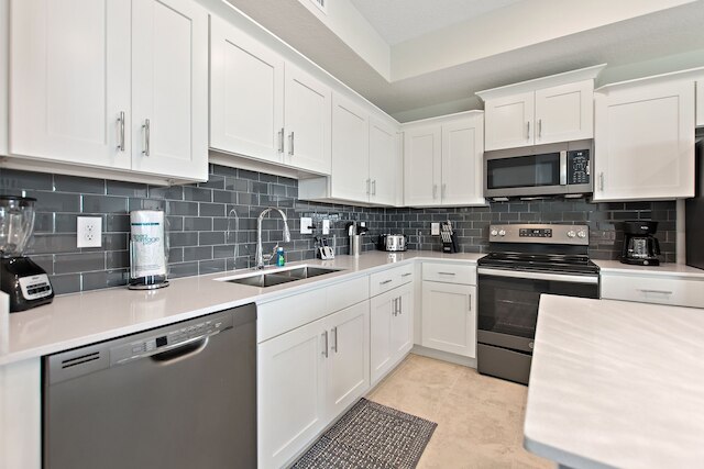 デカダント ペンギン - ストーリー レイク バイ シャイン ヴィラズ 704 2 ベッドルーム アパート