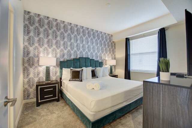 デカダント ペンギン - ストーリー レイク バイ シャイン ヴィラズ 704 2 ベッドルーム アパート