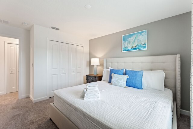 ブルービーチ アット ストーリーレイク バイ シャインヴィラズ #400 4 ベッドルームタウンハウス