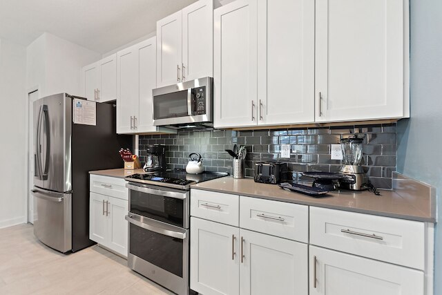 ブルービーチ アット ストーリーレイク バイ シャインヴィラズ #400 4 ベッドルームタウンハウス