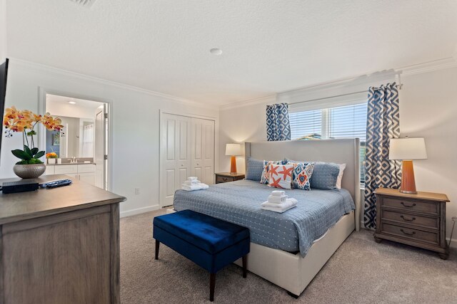 ブルービーチ アット ストーリーレイク バイ シャインヴィラズ #400 4 ベッドルームタウンハウス