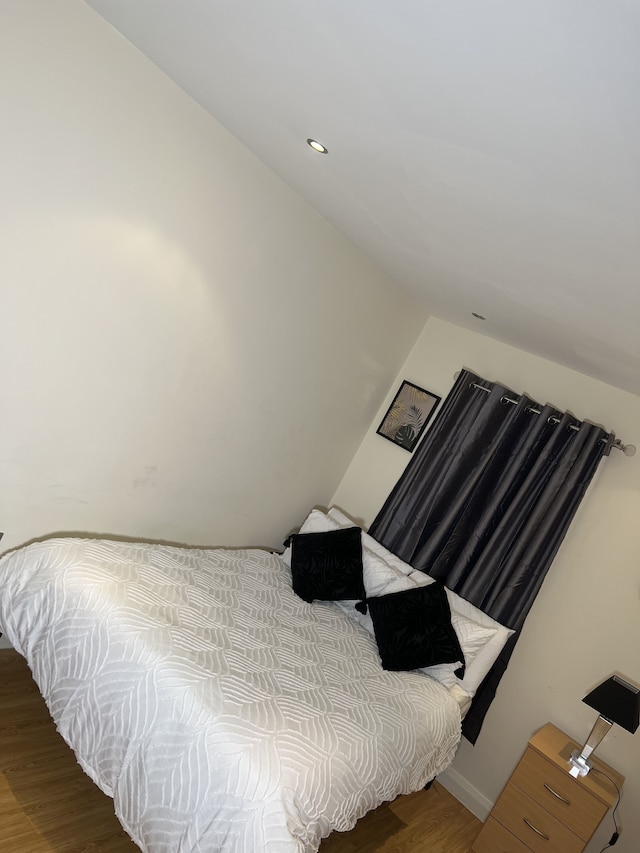 XQ7 ビルディング