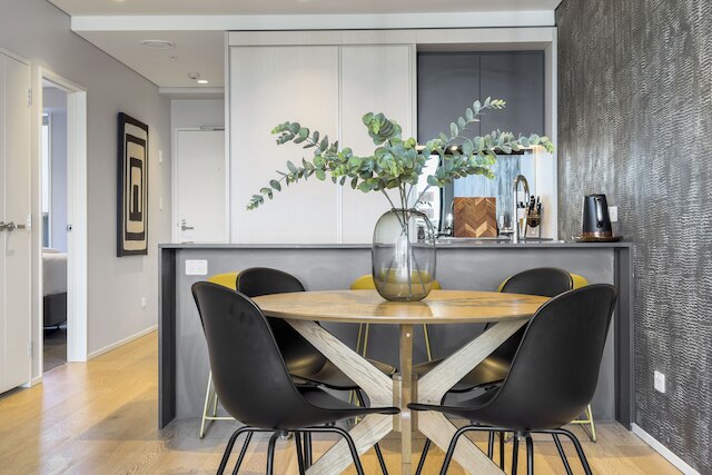 レイドバック リビング ウィズ シティ ビューズ