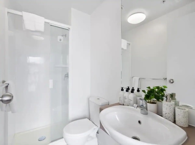 セントラル シティ ベッドルーム  アパートメント