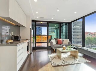 セントラル 2 ベッドルーム アパートメント - ラージ バルコニー by ゾディアック ステイズ