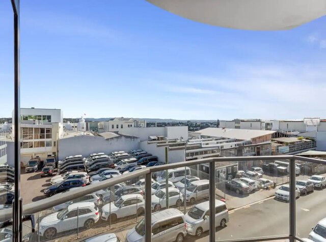 エデン テラス 2 ベッドルーム フリー パーキング I ゾディアック ステイズ