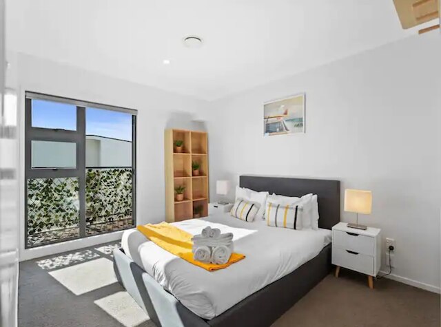 エデン テラス 2 ベッドルーム フリー パーキング I ゾディアック ステイズ