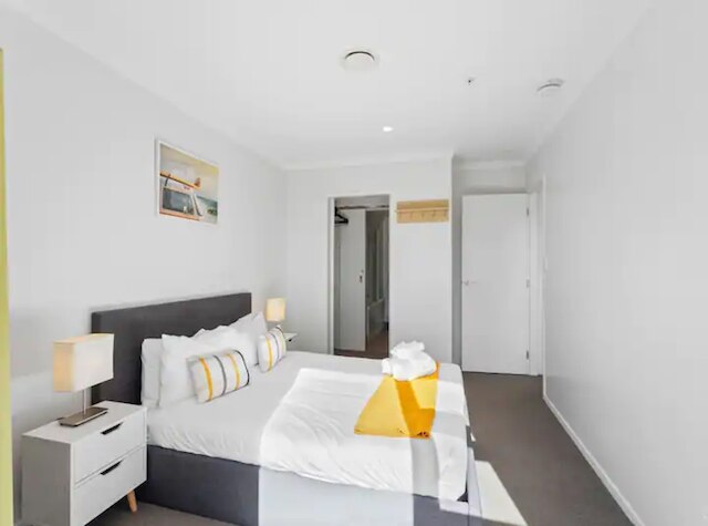 エデン テラス 2 ベッドルーム フリー パーキング I ゾディアック ステイズ