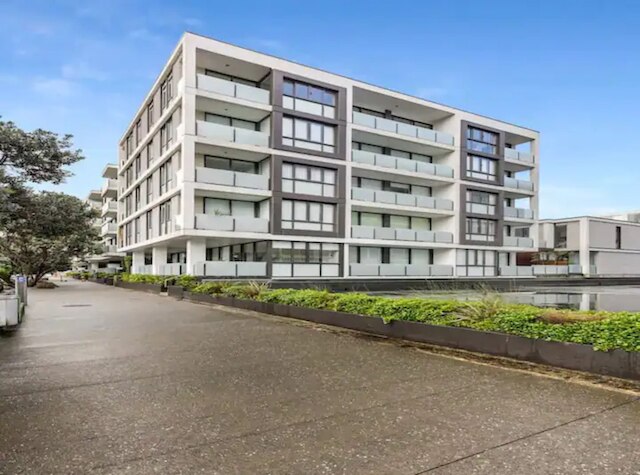 ラブリー アンド コージー  アパートメント - パーキング プール アンド ジム !