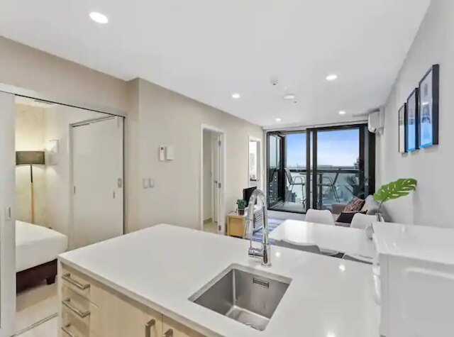 スタニング 2ベッドルーム ウィズ ビューズ ニア スカイタワー - ゾディアック ステイズ