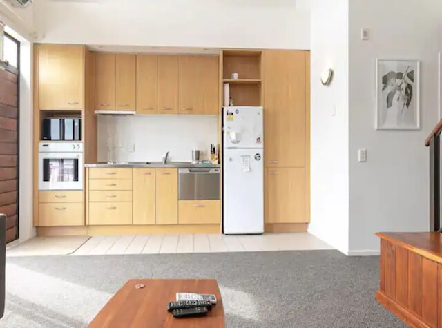 ルーミー ロフト 2ベッドルーム ウィズ フリー パーキング ゾディアック ステイズ