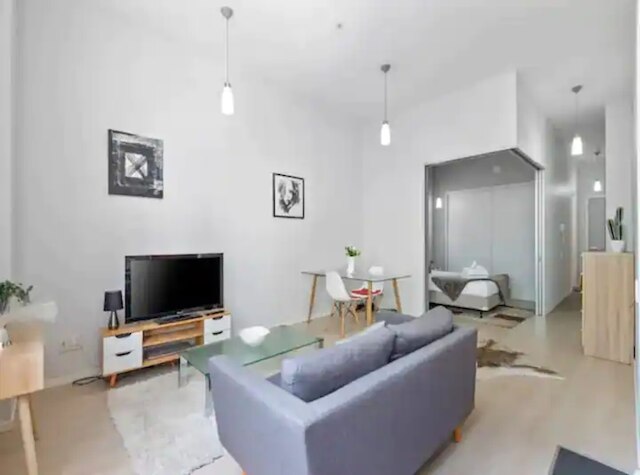 ライブリー アンド スタニング セントラル アパートメント by ゾディアック ステイズ