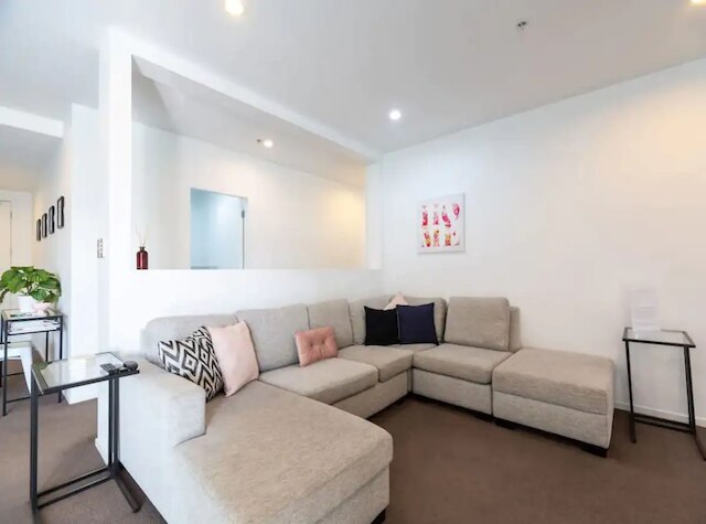 スペーシャス ホーム ウィズ バルコニー + パーキング Zodiak Stays