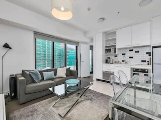 スパーブ ワン ベッドルーム ニア ブリトマート by Zodiak Stays