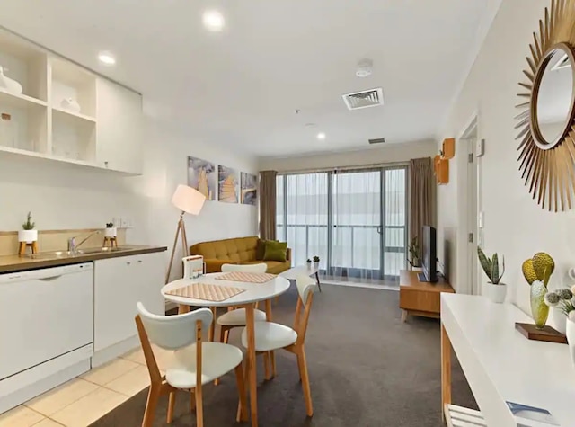 プール ジム アンド スタイル イン ザ CBD