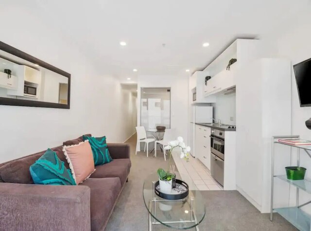 ラブリー トゥー ベッドルーム  アパートメント クロース トゥ スカイ タワー