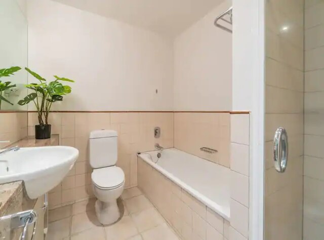 スペーシャス 1ベッドルーム アパートメント パーキング + ジム + プール Zodiak Stays