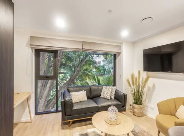 コンド イン クイーン ストリート CBD ウィズ プール アンド ジム Zodiak Stays