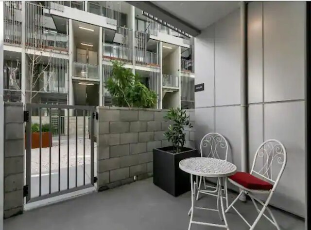 スタイリッシュ 2ストーリー リトリート ウィズ パーキング Zodiak Stays