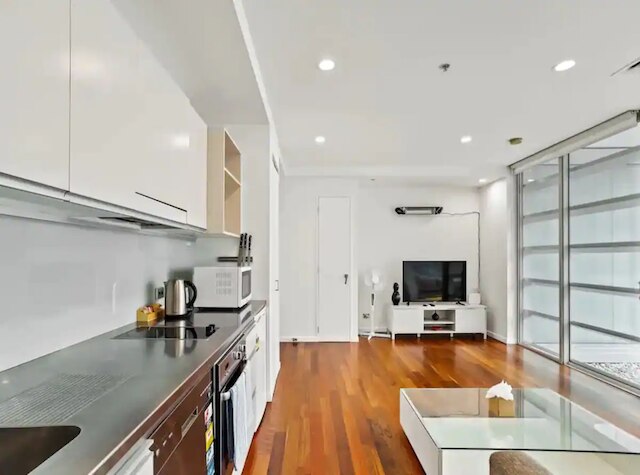 ヴィアダクト ハーバー ビューティー - フリー  WiFi ジム アンド プール