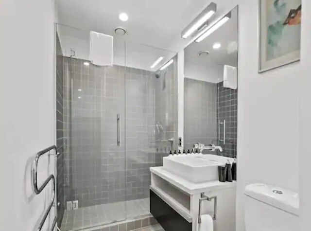 ヴィアダクト ハーバー ビューティー - フリー  WiFi ジム アンド プール