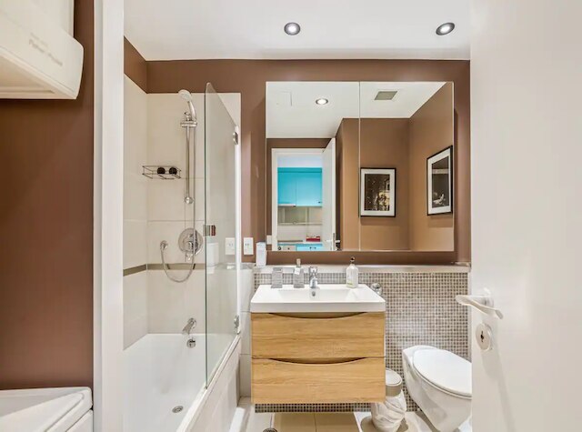 ワンベッドルーム ロフト イン ビアダクト バイ ゾディアック ステイズ