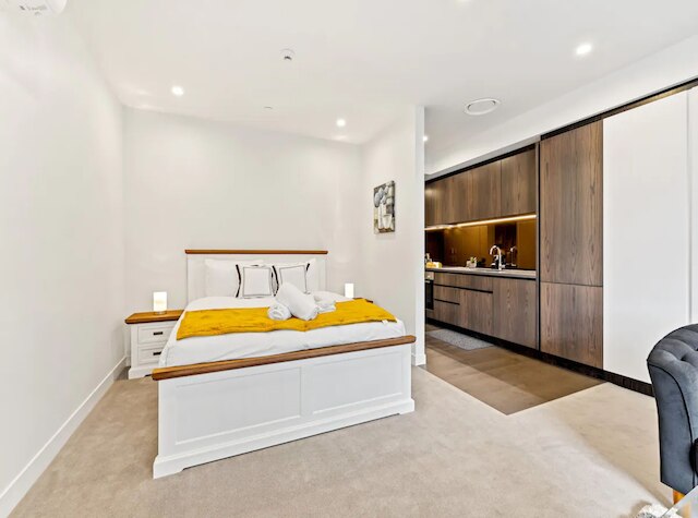 ワンダフル ウィニヤード クォーター スタジオ バイ ゾディアック ステイズ