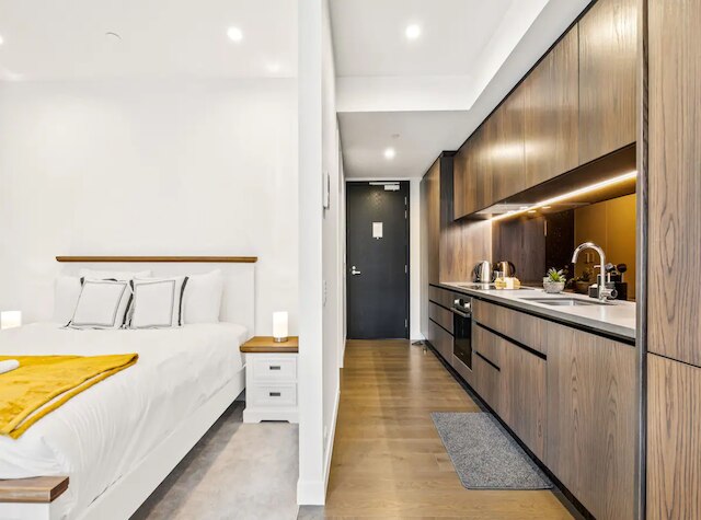 ワンダフル ウィニヤード クォーター スタジオ バイ ゾディアック ステイズ