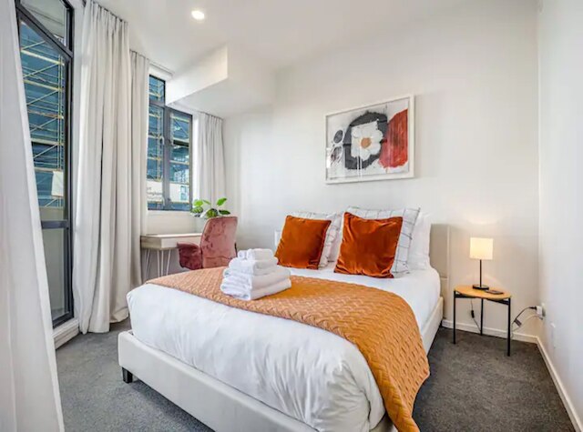 スペーシャス チャラクター  アパートメント