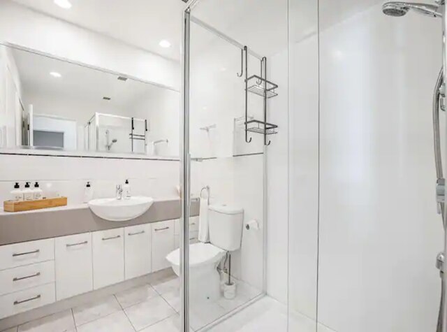 スペーシャス チャラクター  アパートメント