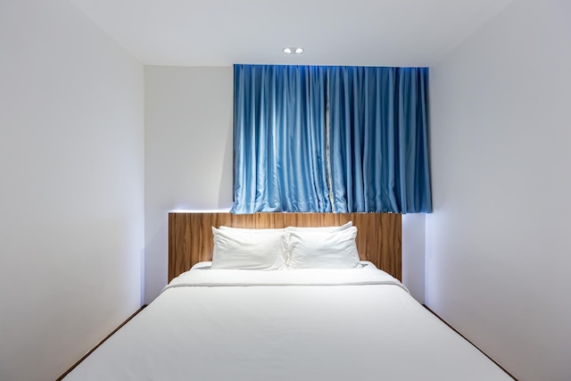 ウノ エクスプレス