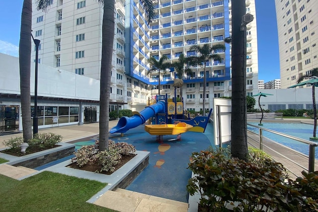 マディソン プレイス アット シー レジデンシズ