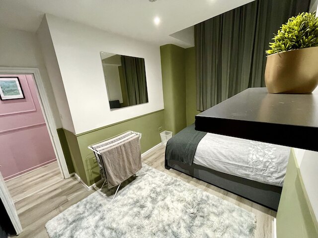 スタニング アンド モダン  アパートメント イン リバプール