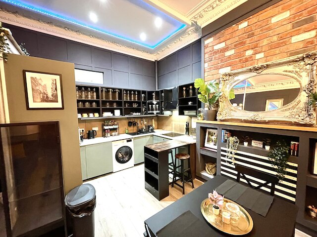 スタニング アンド モダン  アパートメント イン リバプール