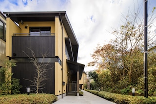 箱根温泉 花の湖