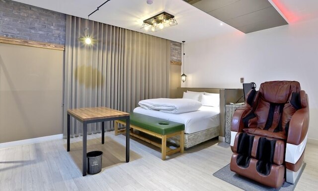 Hotel Yeogieutte Dongdaegu