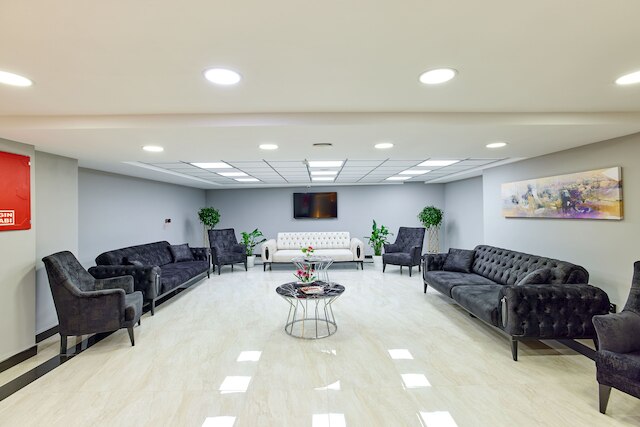 ザ・ボールドホテル