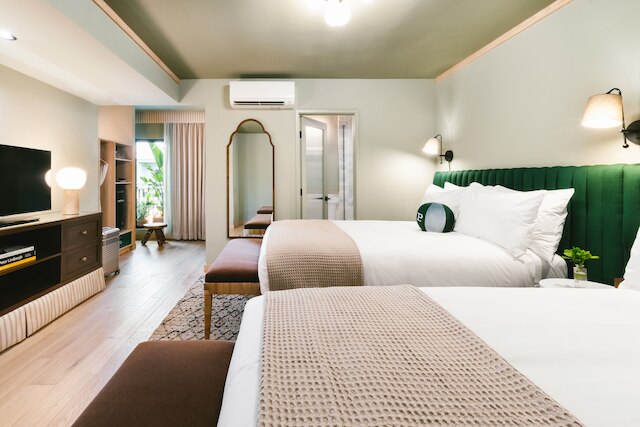 パリホテル ハリウッド ニア ユニバーサル スタジオ