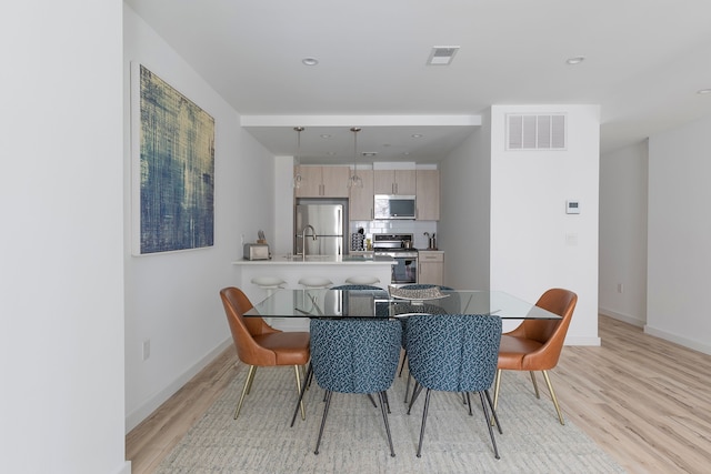 ラビッシュ 3 ベッドルー リトリート W プライベート ルーフトップ デッキ ニア NYC