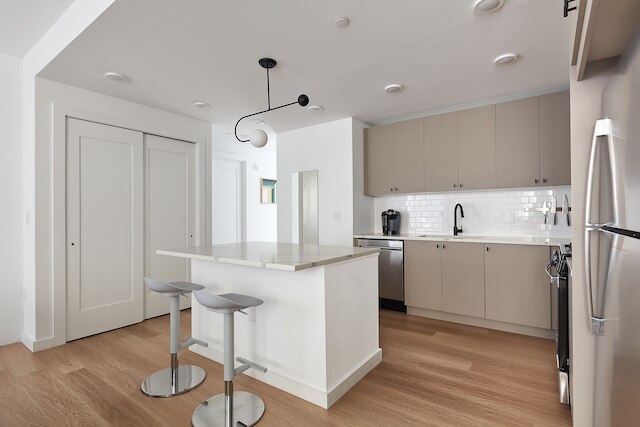 ニュー ファブ 4 ベッドルーム - アウトドア デッキ - ジム - ミンズ トゥ NYク