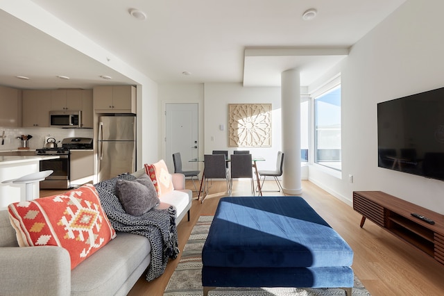 ニュー ファブ 4 ベッドルーム - アウトドア デッキ - ジム - ミンズ トゥ NYク