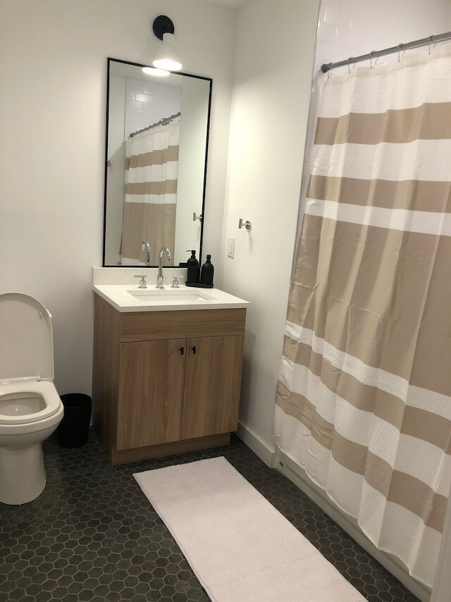 モダン 3 ベッドルーム ロフト - シェアード デッキ - ジム - ミンズ トゥ NYC